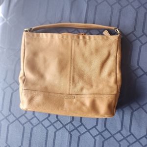 Coach Purse Brown Bag F23293 Pebble Leather Hobo Zip Closure Tan